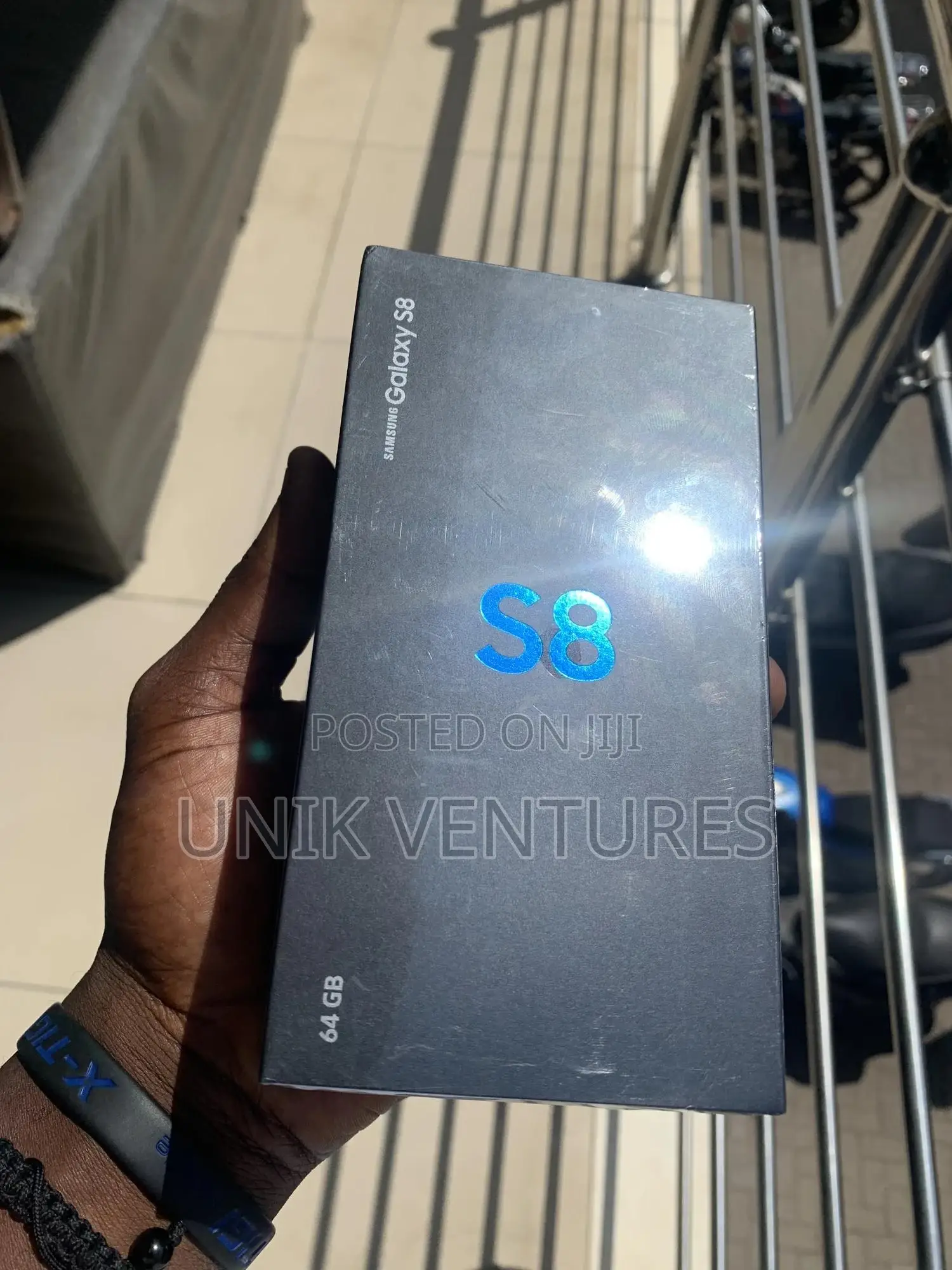 New Samsung Galaxy S8 64 GB Black
