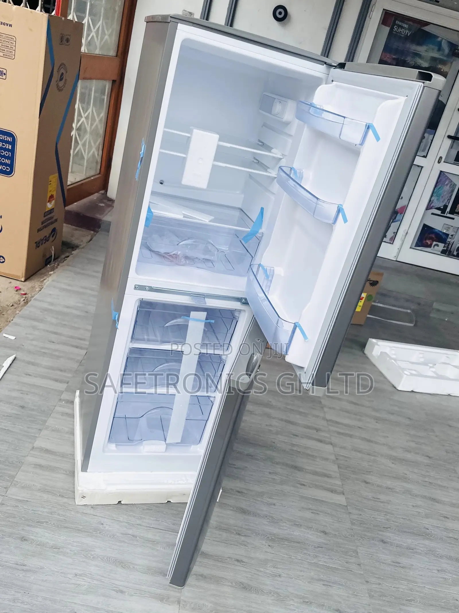 Pearl Perfect PF-200B Doubledoor 140L Bottomfreeze Fridge