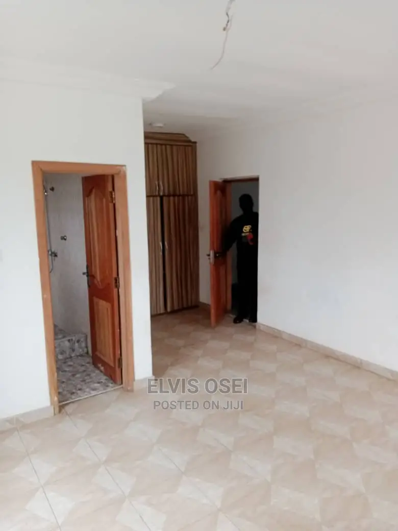 2bdrm Bedsitter in Tuba Fulani Junction, Kasoa for rent