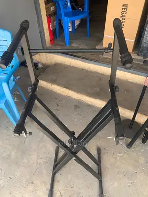 Dual Keyboard Stand