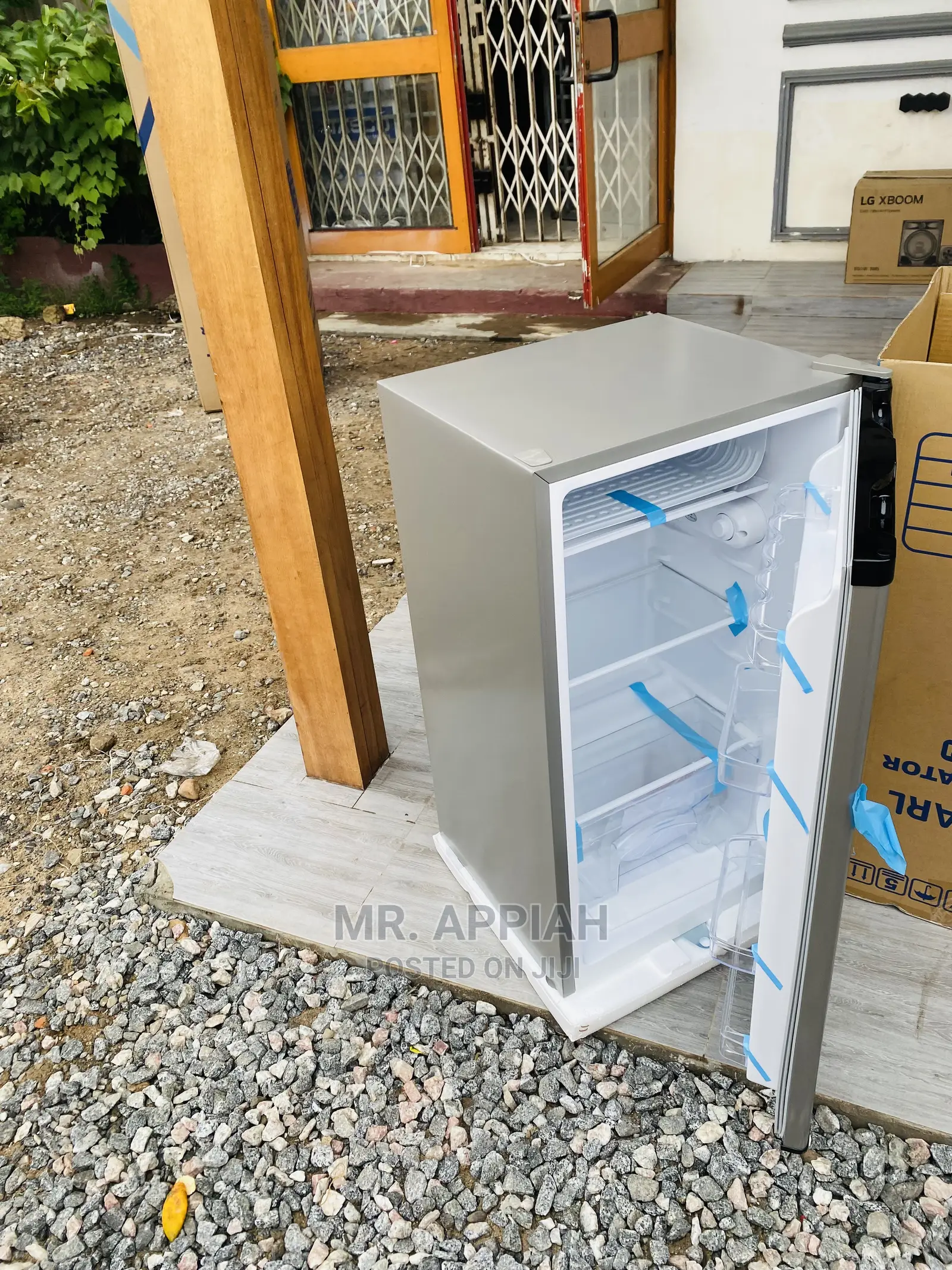 Adorable Nasco Table Top Refrigerator(Gray) 