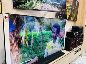 Brand~New Samsung UHD Screen 65”Au9072 Tv 