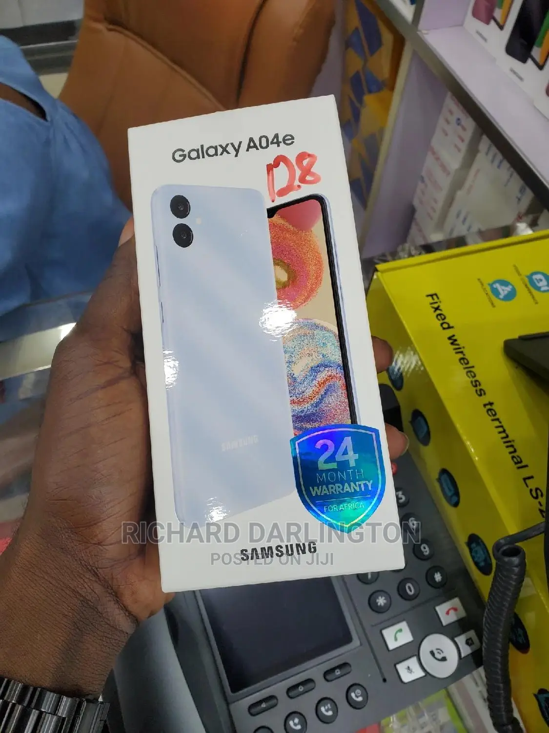 New Samsung Galaxy A04e 128 GB Green