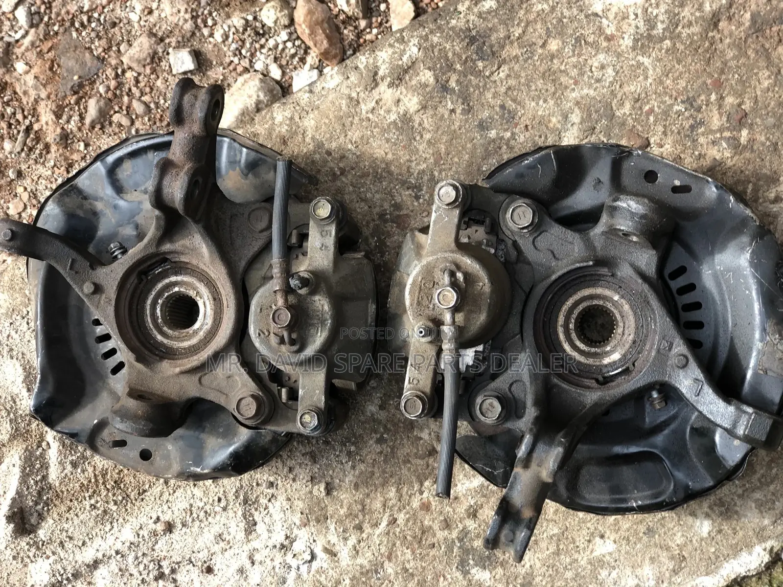 Toyota Yaris,Vitz Front Hub Pair