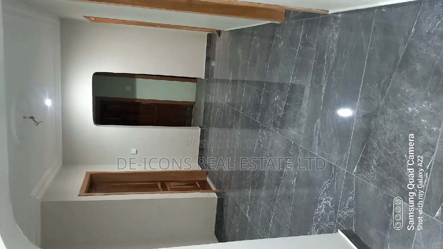 3bdrm House in De-Icons Real Estate, Awutu Senya East Municipal