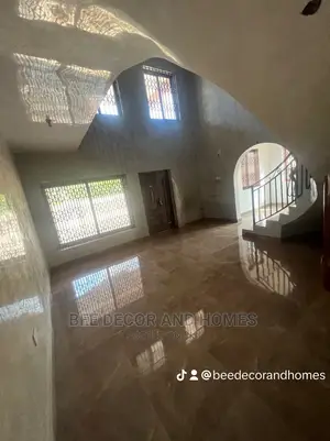 5bdrm Mansion in Bee Decor And Homes, Abokobi for sale