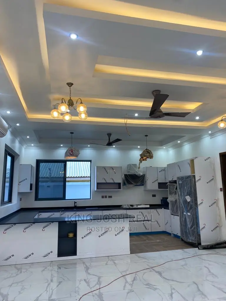 4bdrm House in Spintex for sale