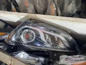 Hyundai Santafe 2017,2018 Headlights Pair (LED)
