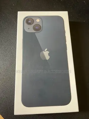 New Apple iPhone 13 256 GB Green