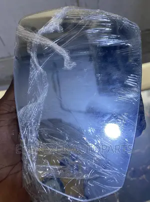 Audi Q7 Mirror Glass Available