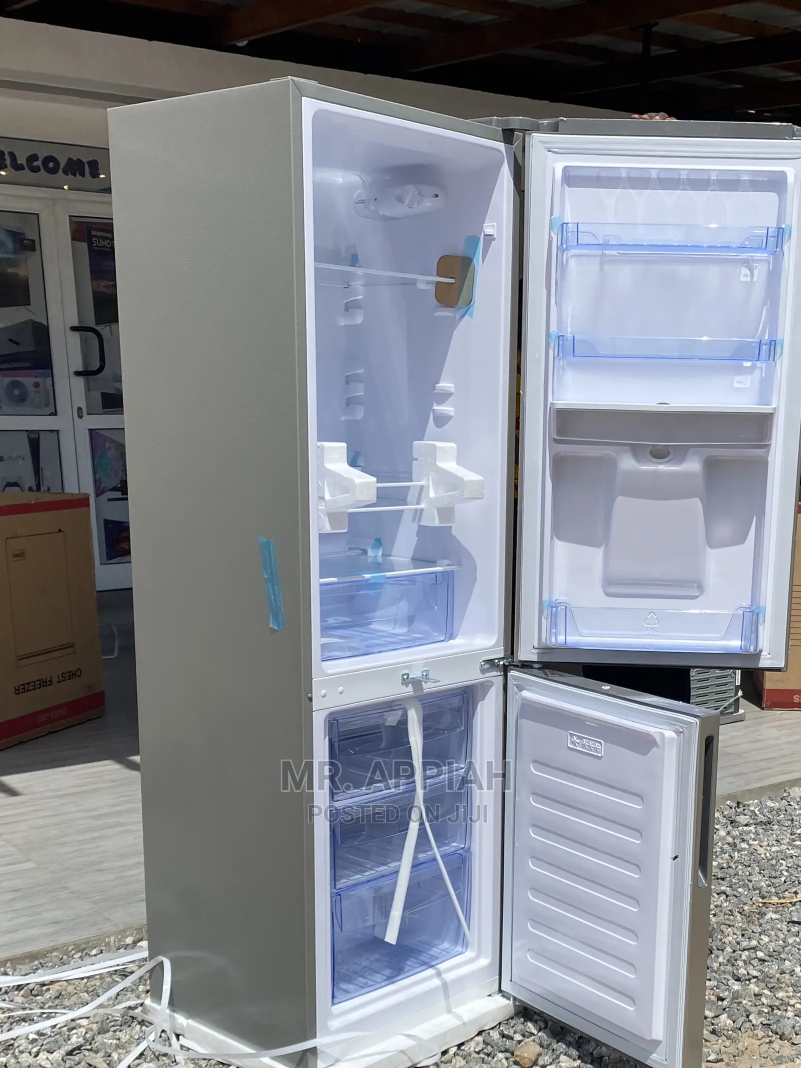 Get a Discount on Pearl PF-384IXWD Double Door Fridge(273L)
