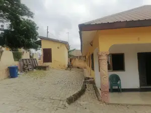 4bdrm Duplex in Wisa Groups, Accra Metropolitan for rent