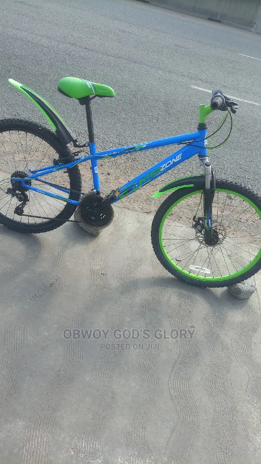 24 Sports Mountain Bike