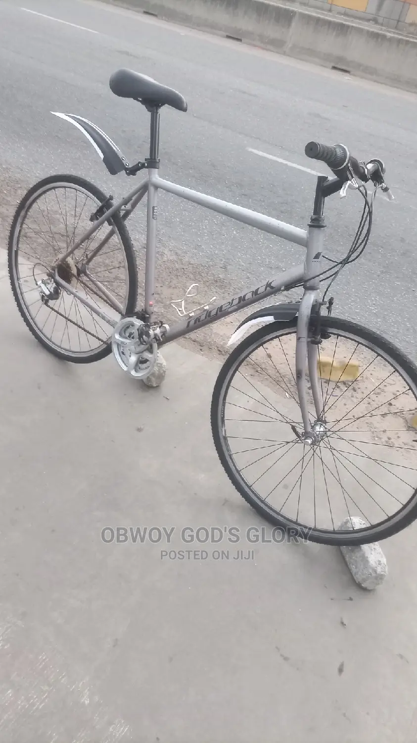 28 Sports Mountain Bike