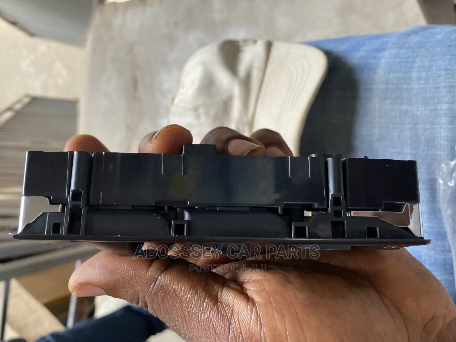 Mercedes Benz C250 and M350 Master Switch Available