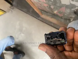 Mercedes Benz C250, M350 Passenger Side Switch Available