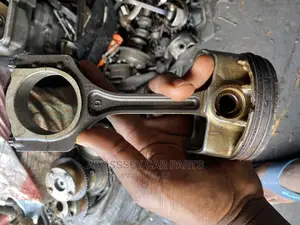 Hyundai Sonata 2.4 Connecting Rod/Piston Available
