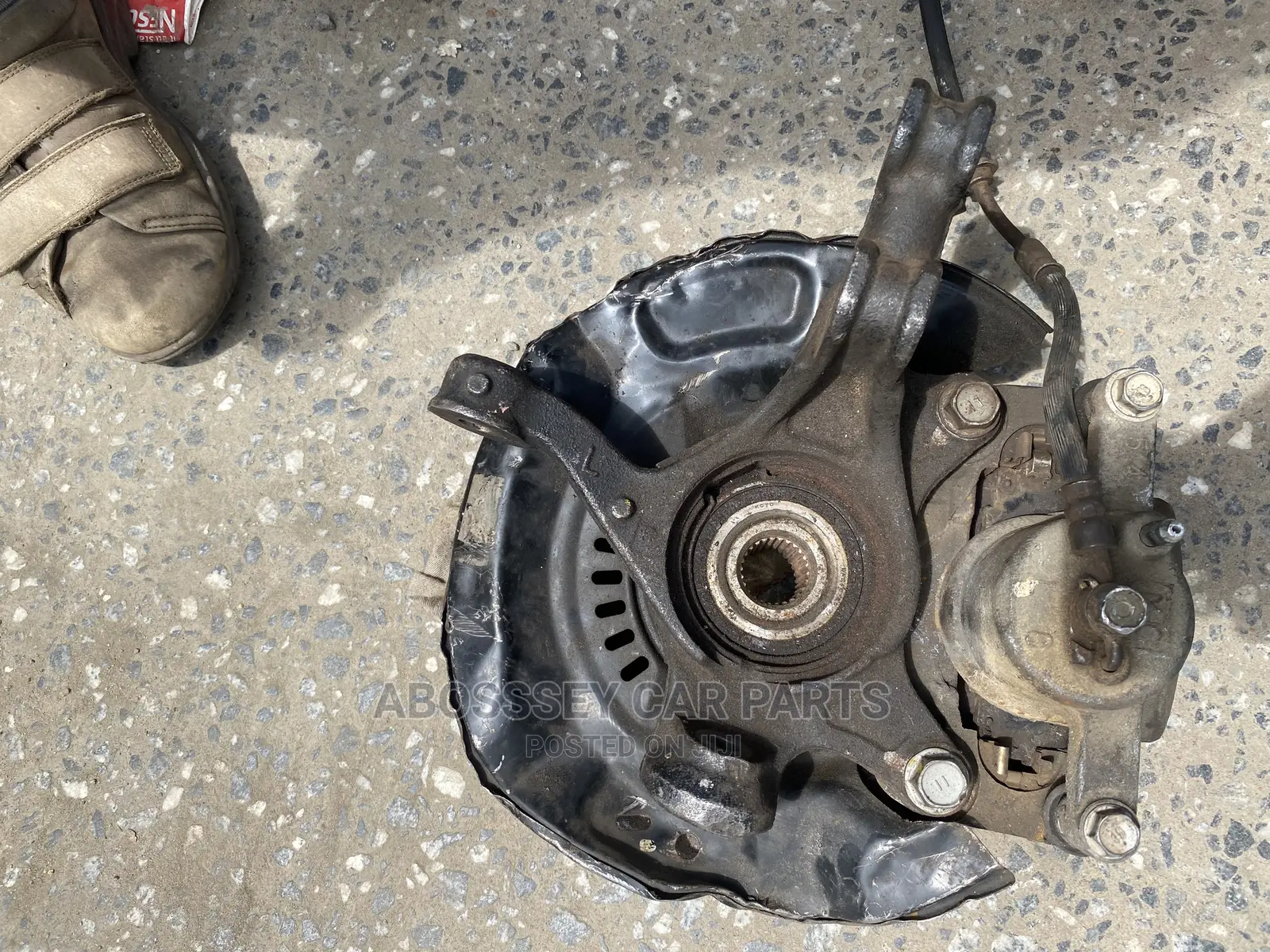 Toyota Vitz 2008 to 2010 Front Hub Complete Available