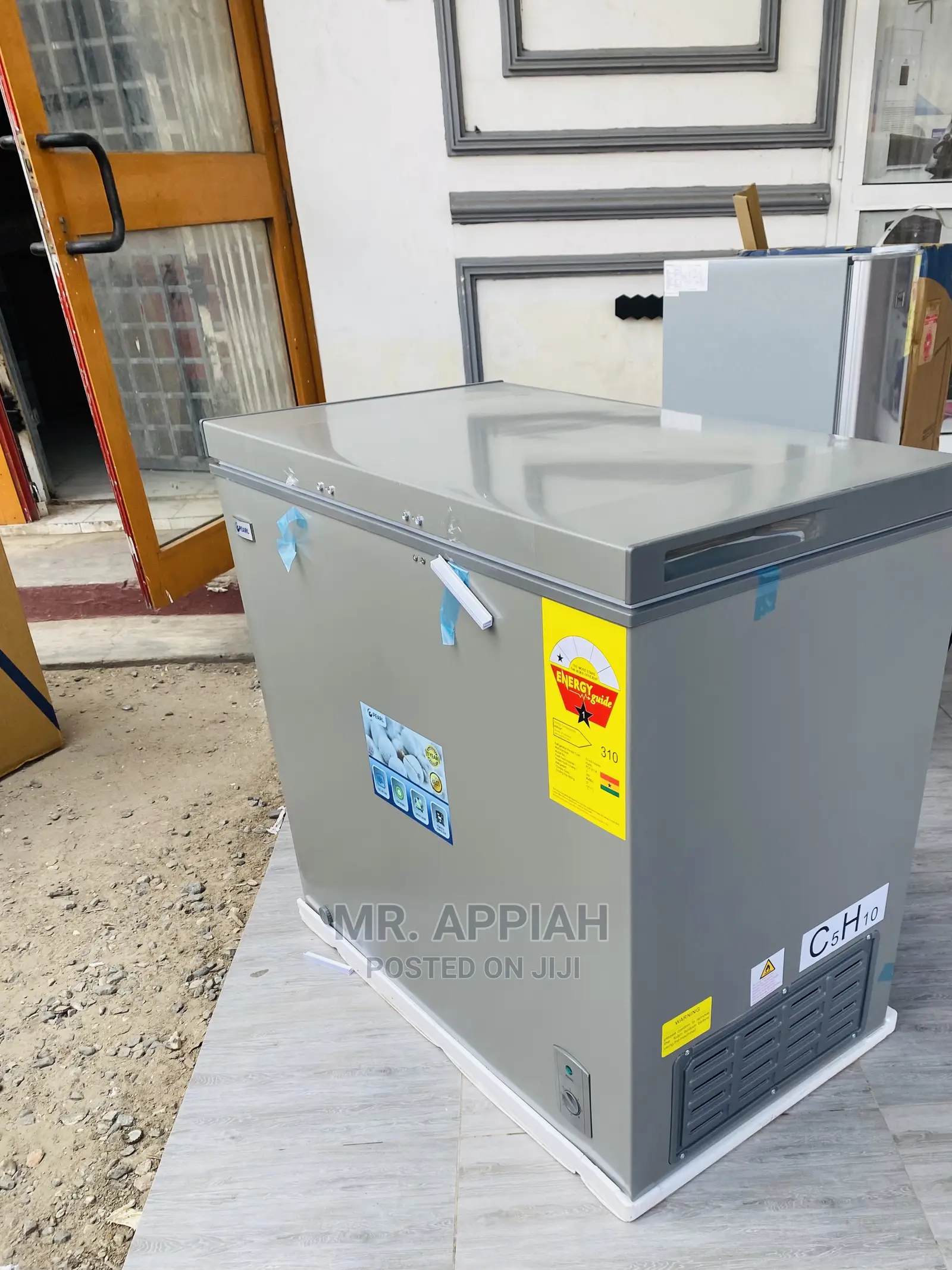 Extremely Quality Pearl PCF-240/200L) 1 Door Freezer(Gray)