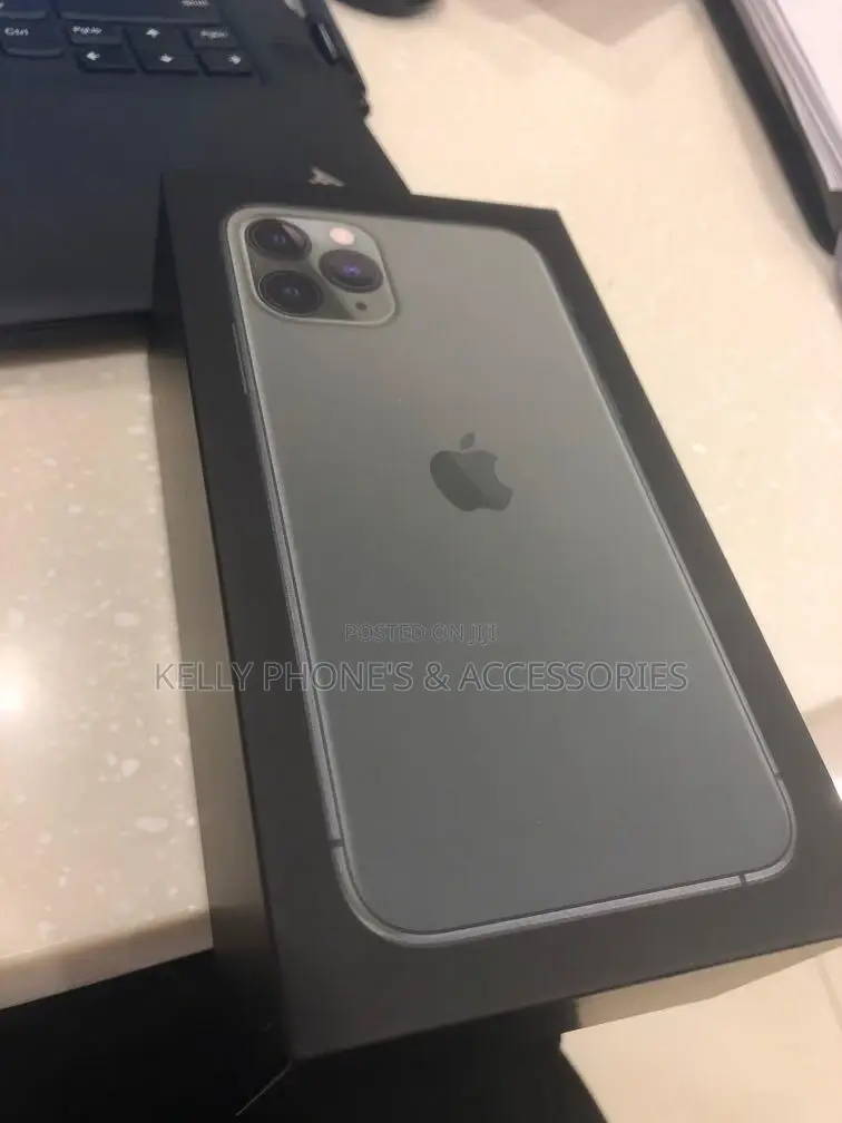 New Apple iPhone 11 Pro Max 256 GB Black
