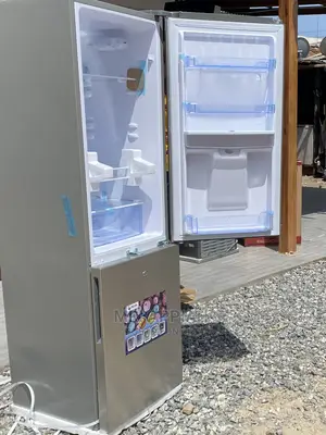 Extremely Chilling Pearl 246L Refrigerator(PF-390ixwd)