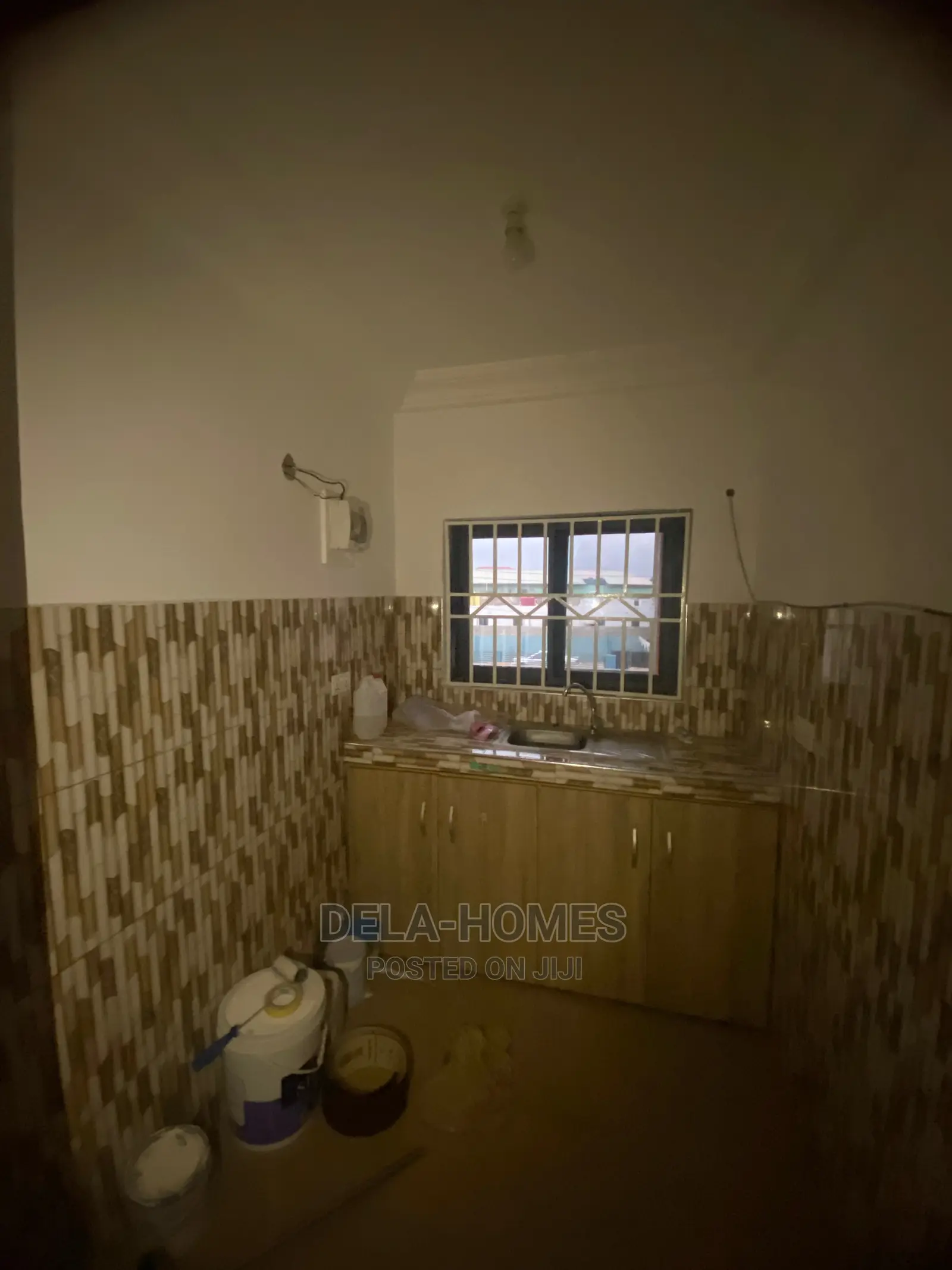 Chamber N Hall Sc for Rent at Lakeside Estate.