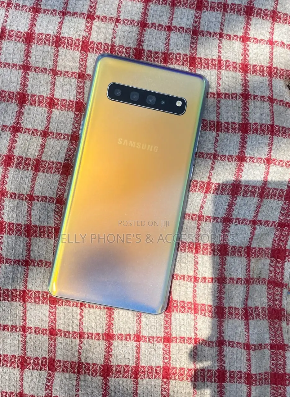 Samsung Galaxy S10 5G 256 GB Silver
