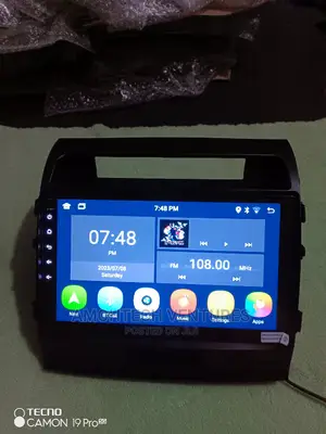 Toyota Land Cruiser 2008+ Android Screen