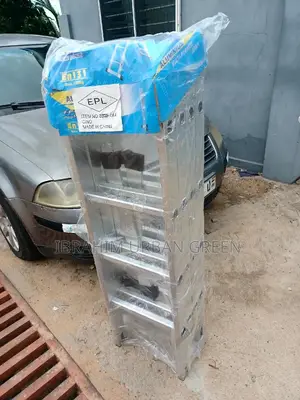 4x4 Folding Ladder