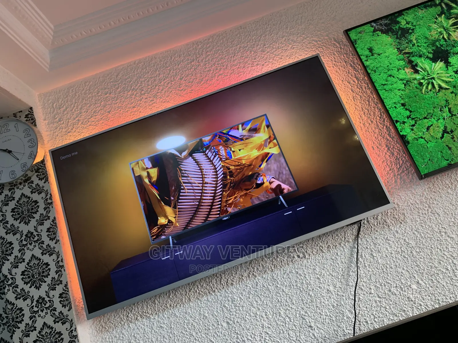 Uk Used 50inch Philips Uhd HDR Smart Tv,3sided Ambilight