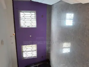 4bdrm House in Pokuase for rent