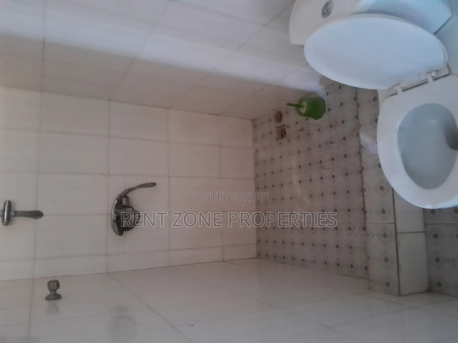4bdrm House in Pokuase for rent