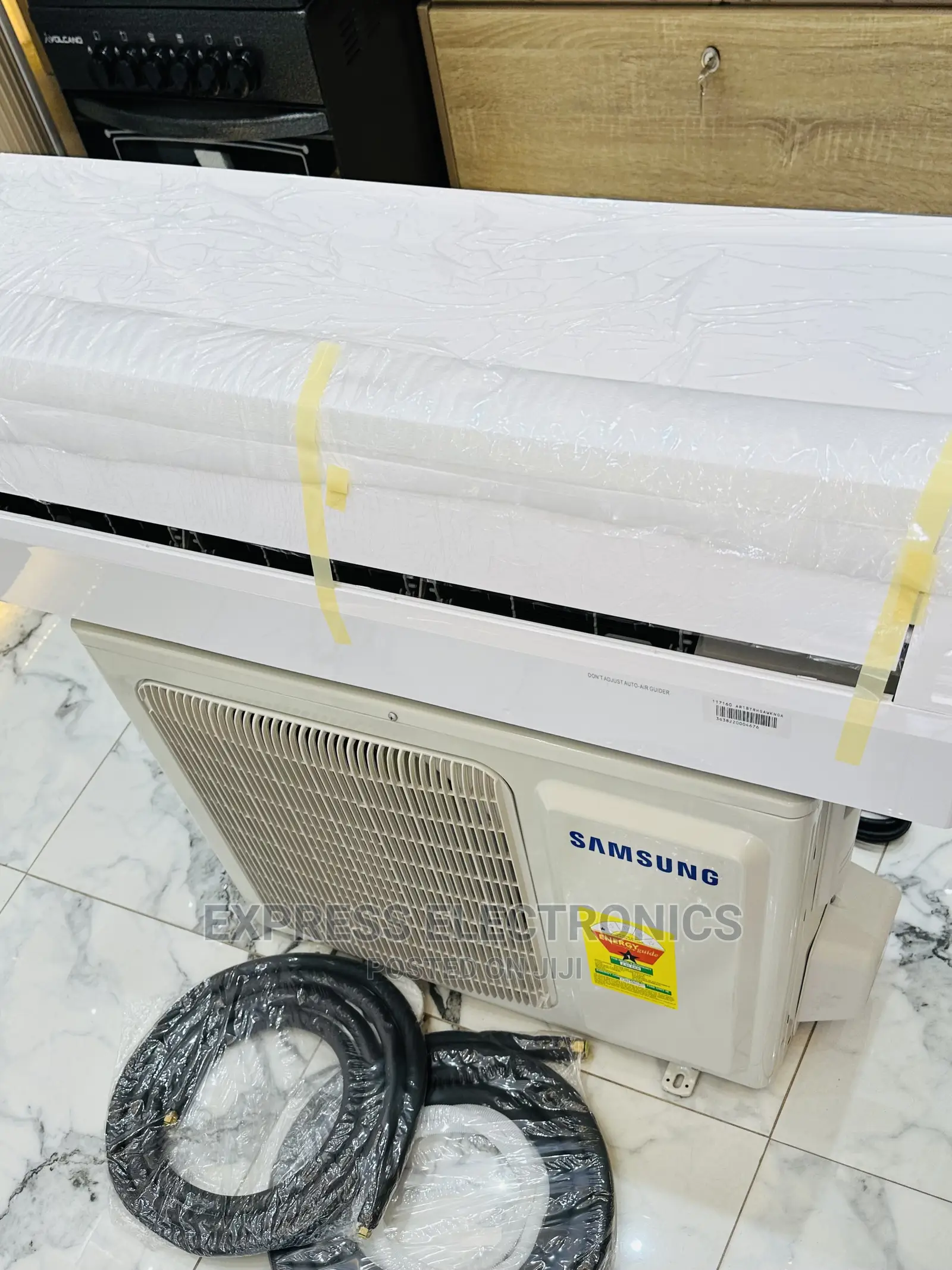 Translucent Plastic Front Panel Split R410 Gas Samsung 2.5hp