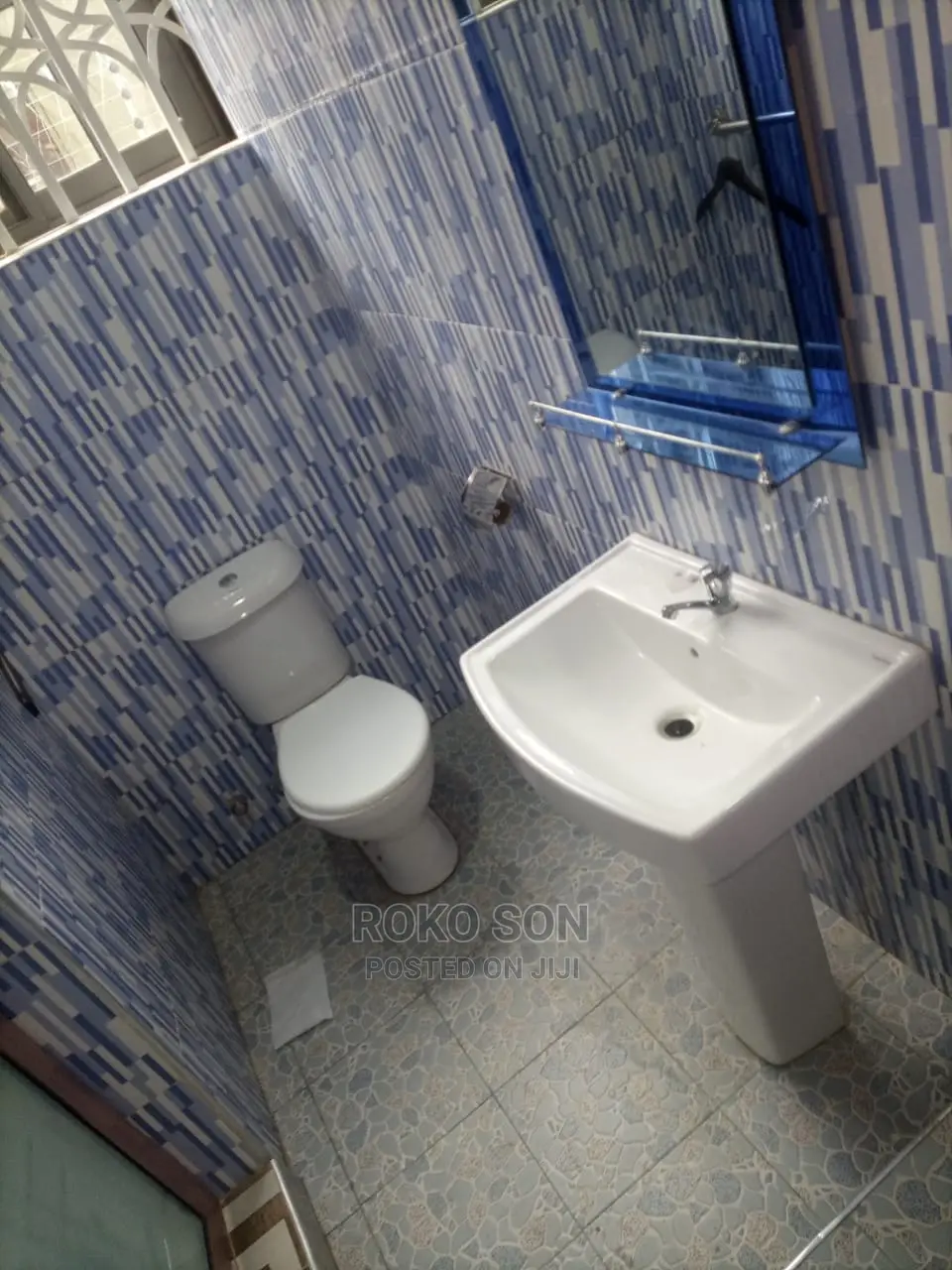 2bdrm Apartment in Dr Roko, Pokuase for rent