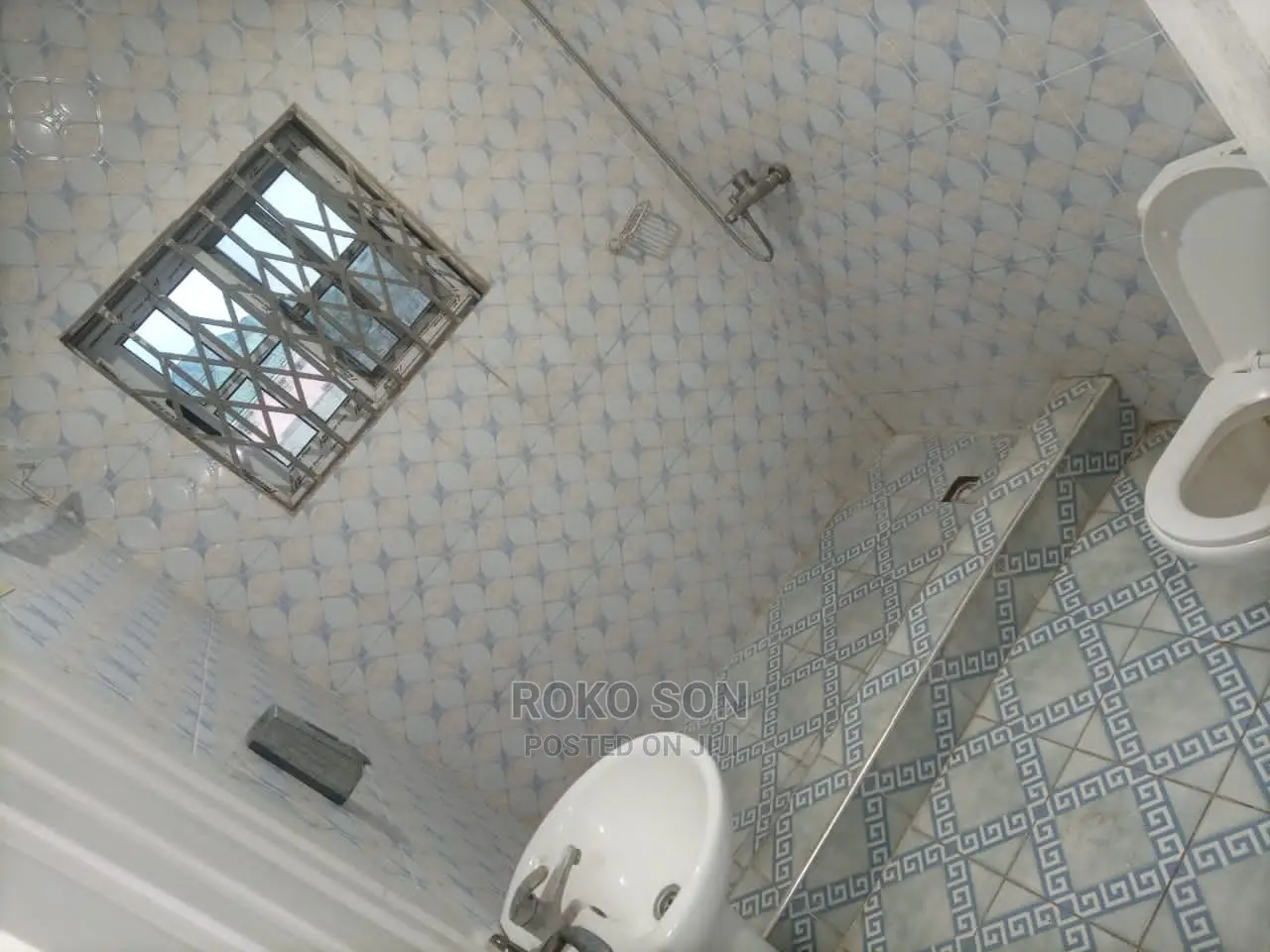 2bdrm Apartment in Dr Roko, Accra Metropolitan for rent
