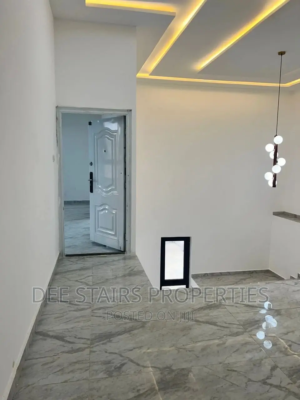 5bdrm House in Tsse Addo Behind for sale