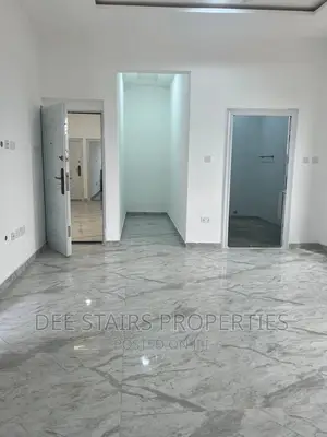 5bdrm House in Tsse Addo Behind for sale