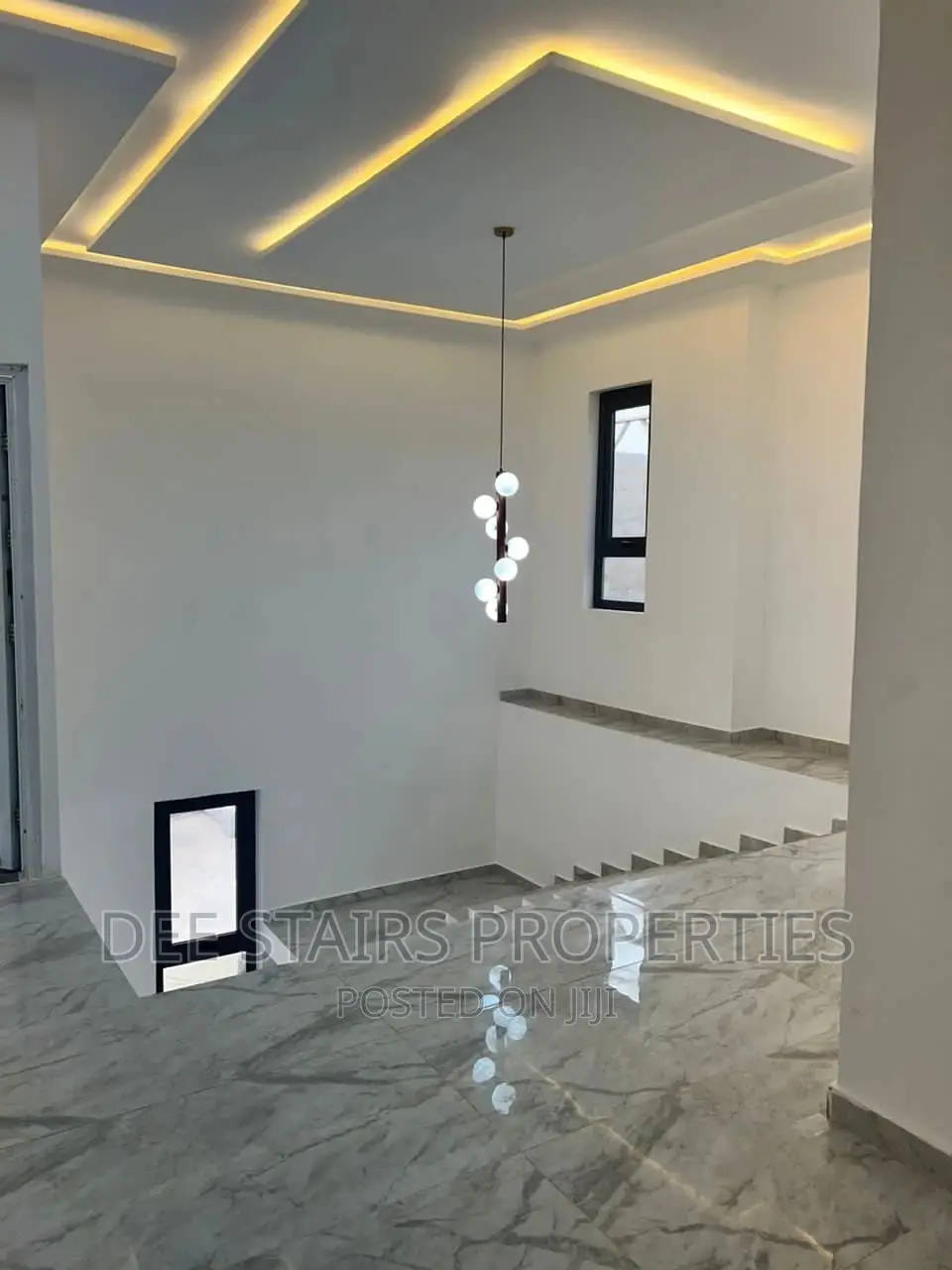 5bdrm House in Tsse Addo Behind for sale