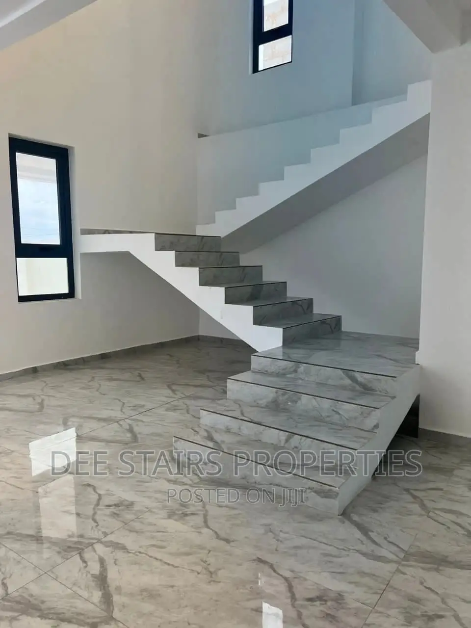 5bdrm House in Tsse Addo Behind for sale