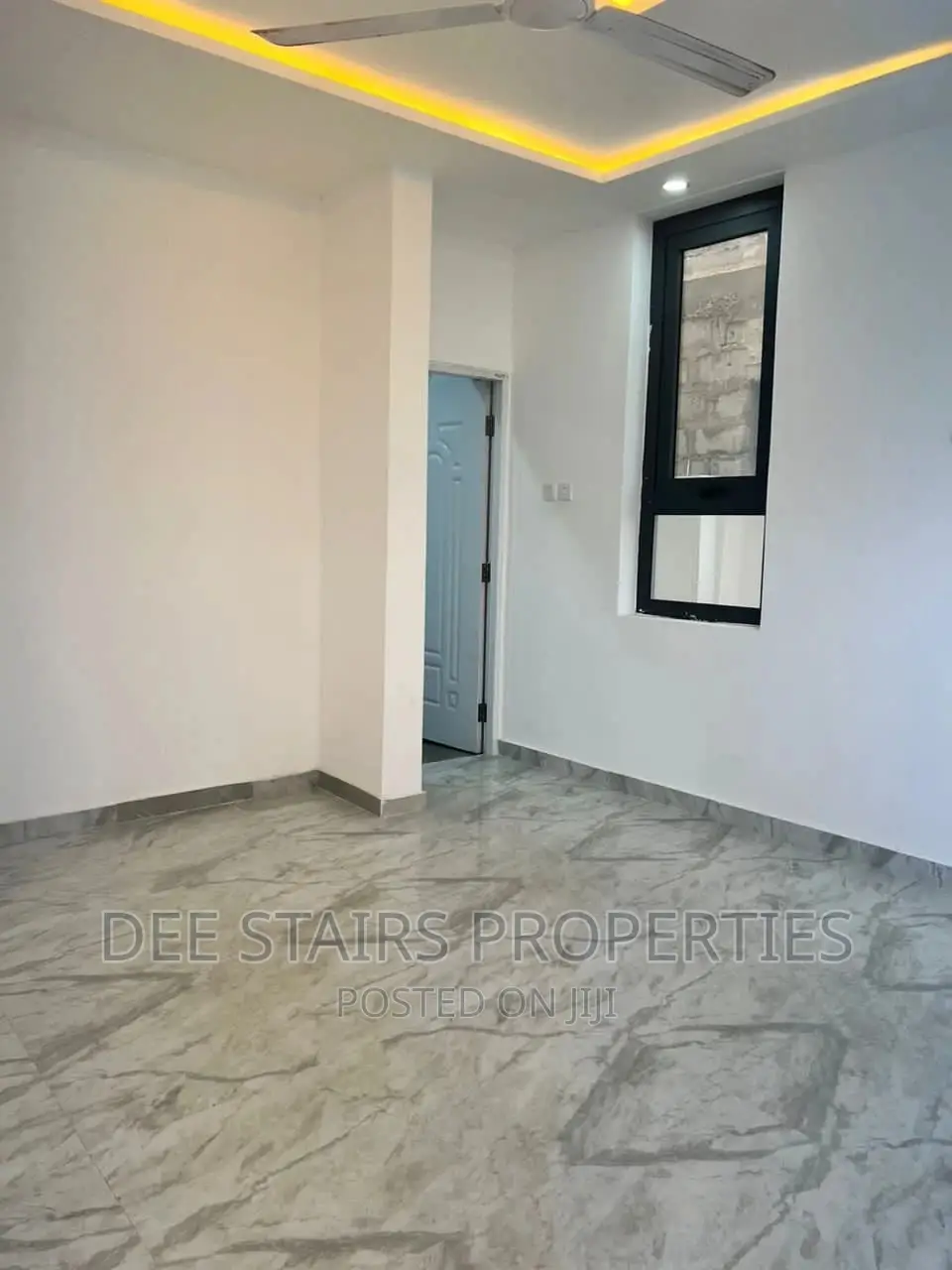5bdrm House in Tsse Addo Behind for sale