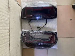 Toyota Tundra Spec Taillights