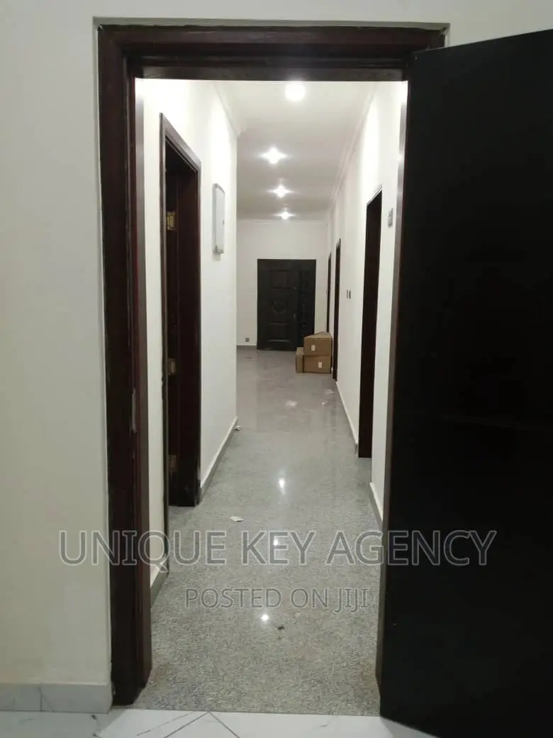 Furnished 3bdrm Apartment in 100, A&C Mall Area for rent