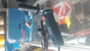 Bosch Small Size Cutting Machine Size 4.5