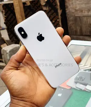 Apple iPhone X 64 GB Silver