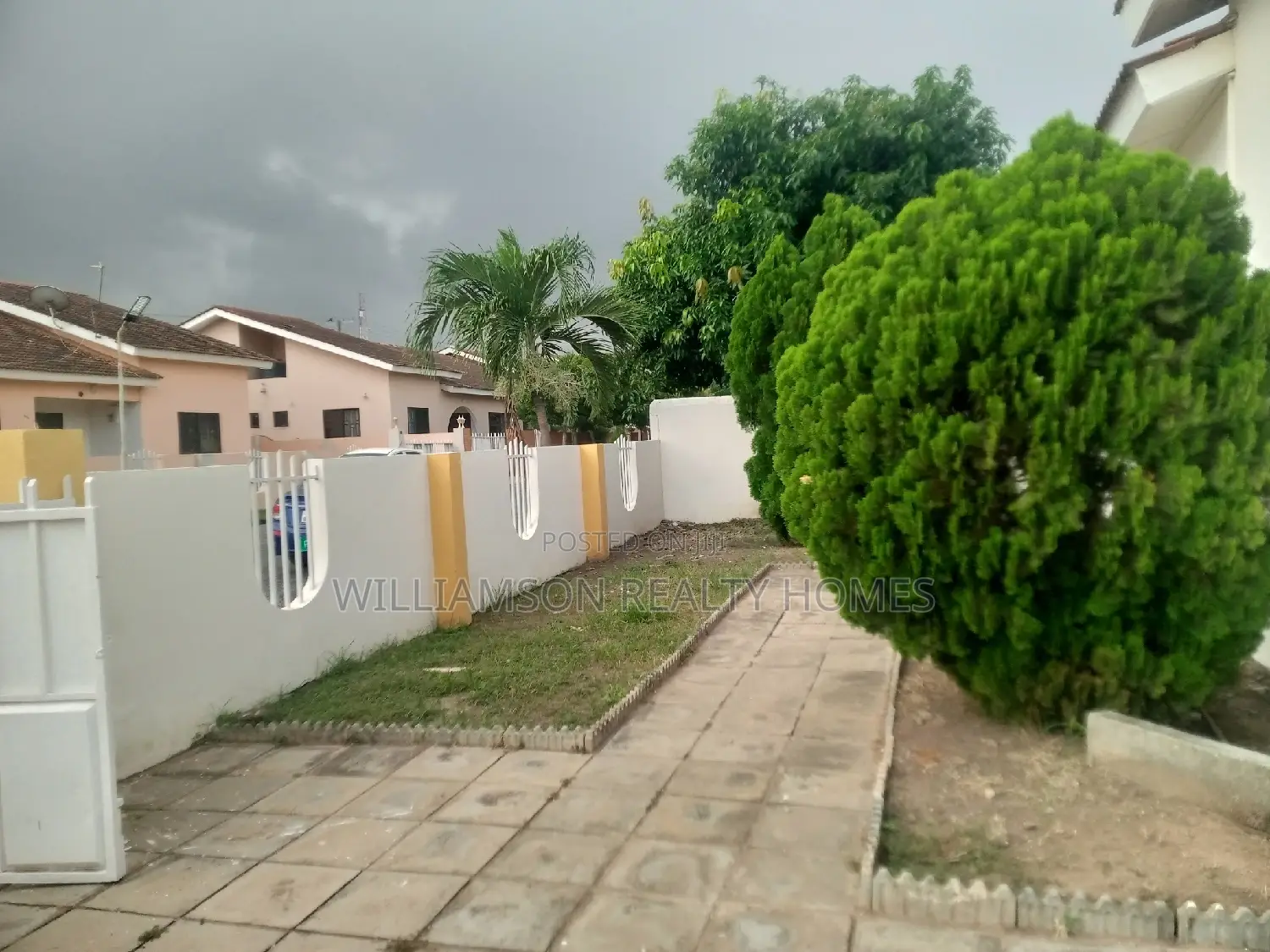 Furnished 3bdrm House in Devtraco Estate, Spintex for rent