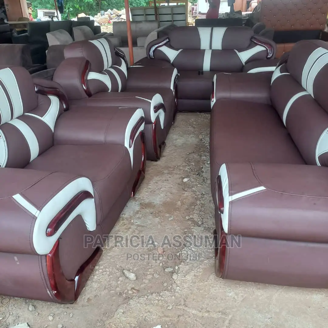 Comfortable Leather Sofa Set