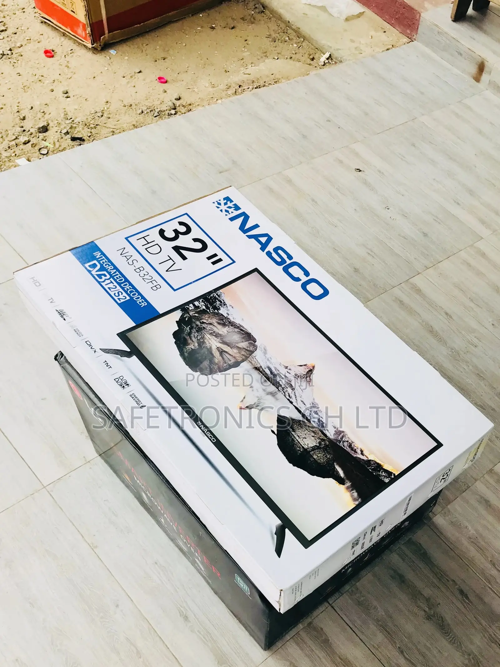 Buy Neat Nasco 32 Inches Glossy LED Tv