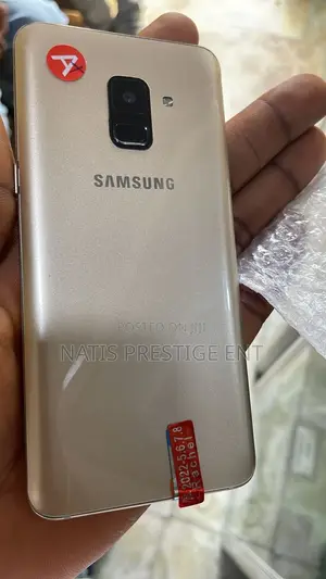 Samsung Galaxy A8 32 GB Gold