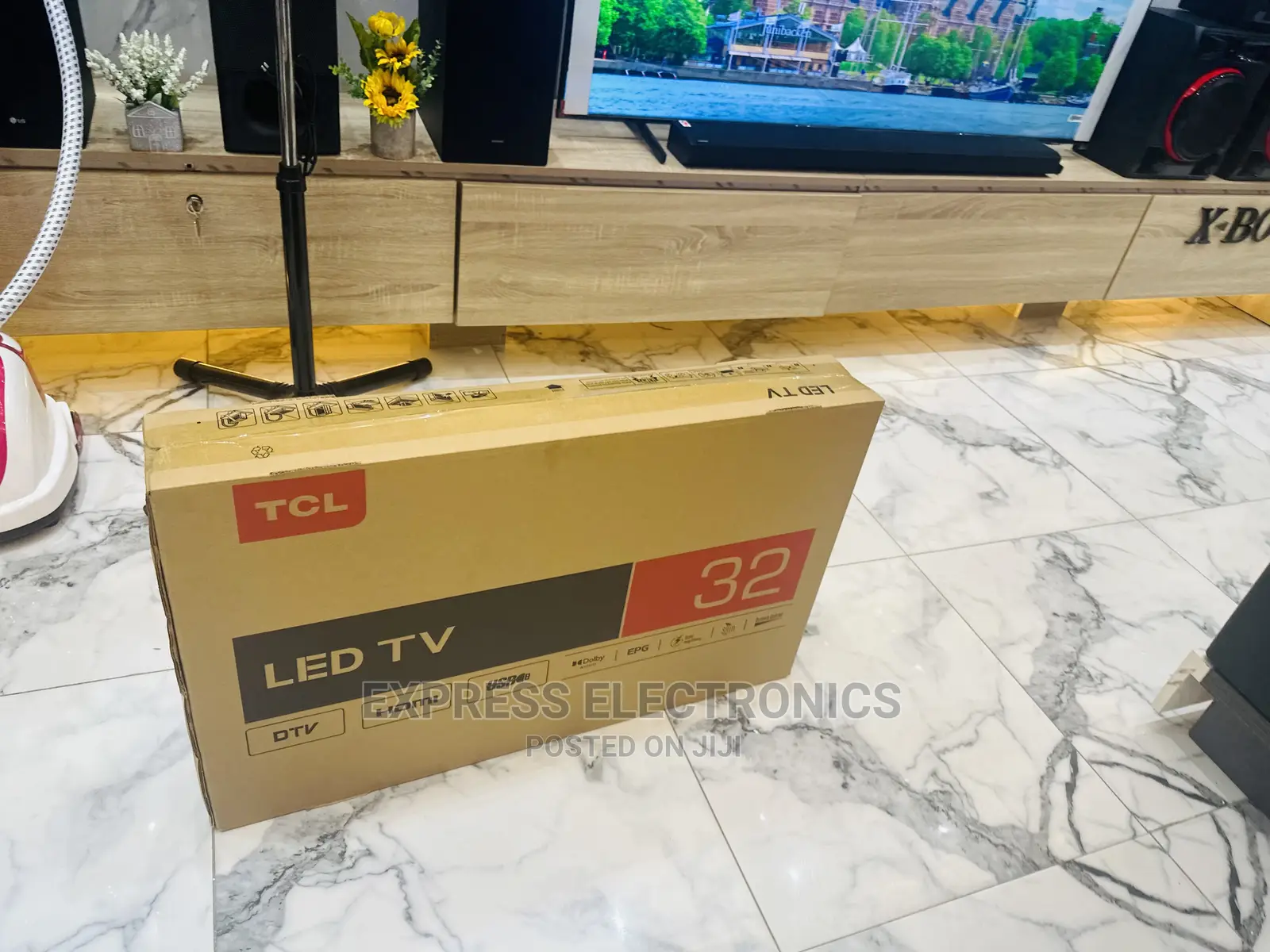 Quality New 32D3200 TCL FHD Satellite Digital Tv 