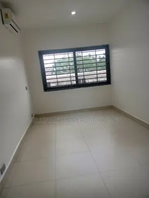 5bdrm House in Hfc Estate Area, Spintex for rent